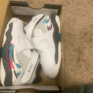Brand New Jordan Retro 8-Size 5C